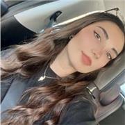 Profesora con 4 años de experiencia y actualmente trabajando en academia de inglés.